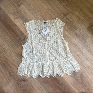 American Eagle Outfitters Cream Floral Lace Tank Top